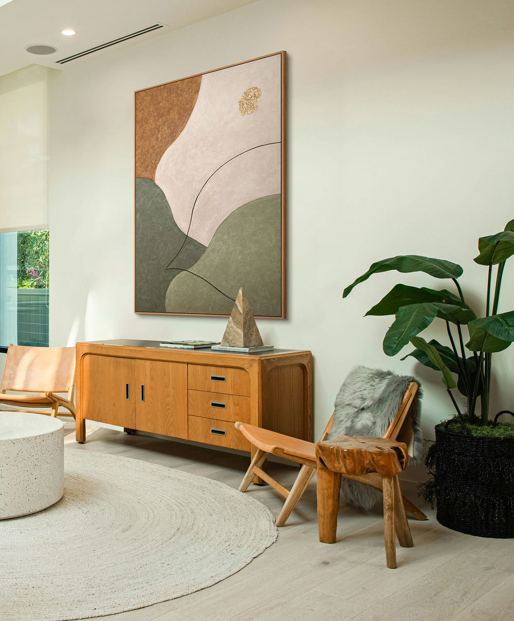 Abstrakt maleri på lærred med struktur i beige, grøn og guld – moderne vægkunst