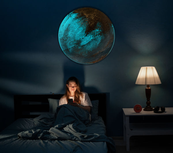 Rundt efterlysende maleri "Ephyria" – Abstrakt planetinspireret kunst